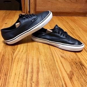 vans classic tumble era black